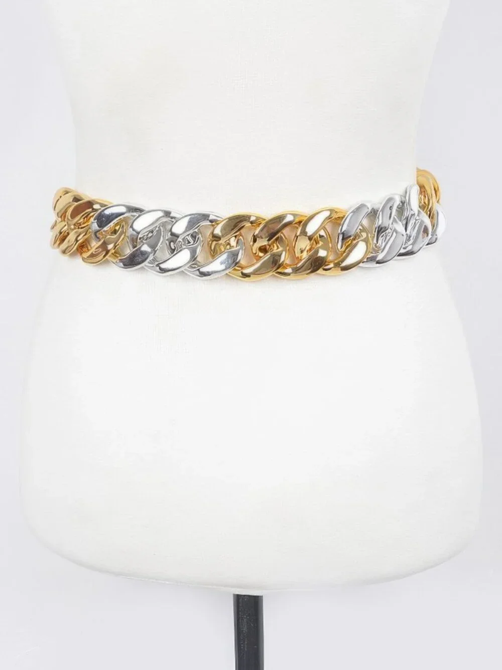 Oversized Chain Belt